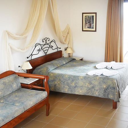 Areti Aparthotel La Canea Esterno foto