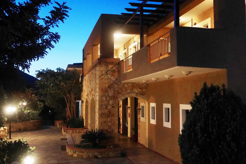 Areti Aparthotel La Canea Esterno foto