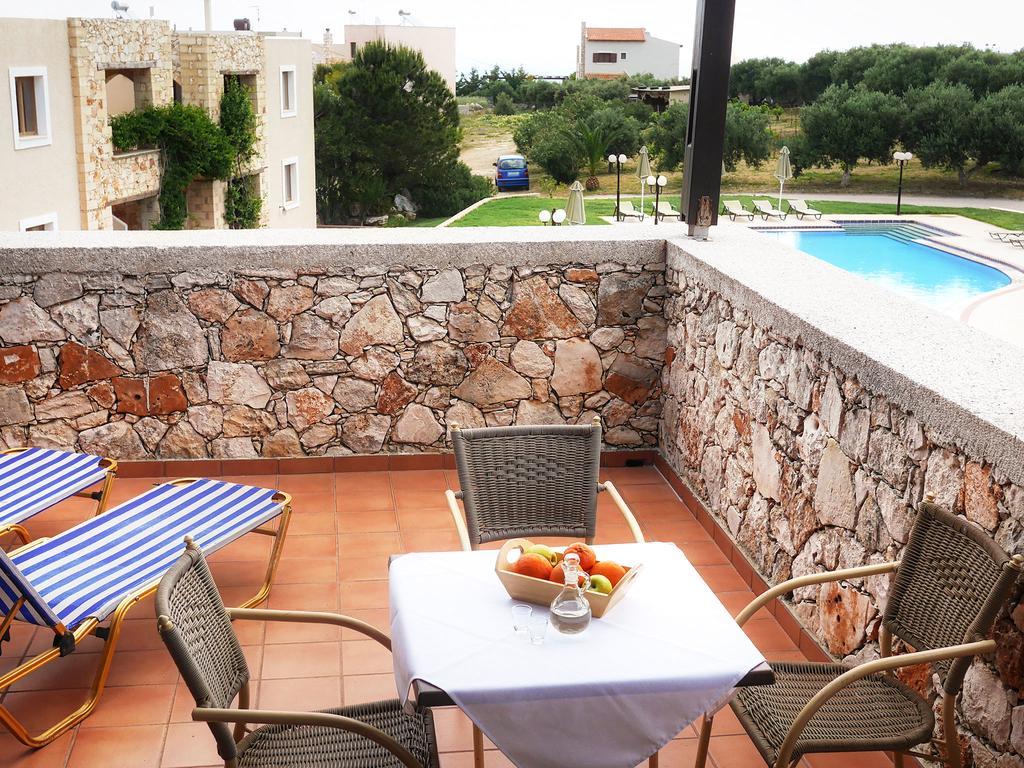 Areti Aparthotel La Canea Esterno foto